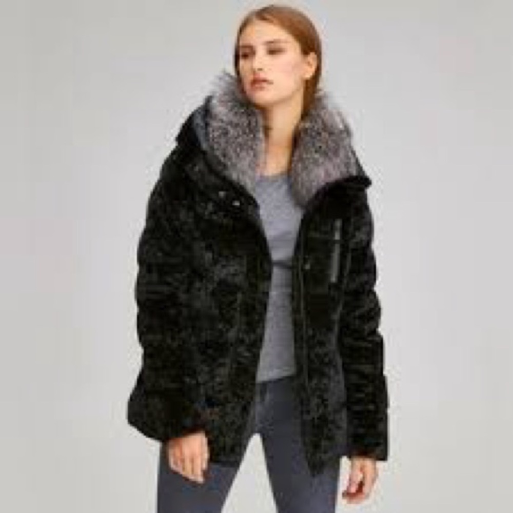 Andrew Marc velvet coat‎